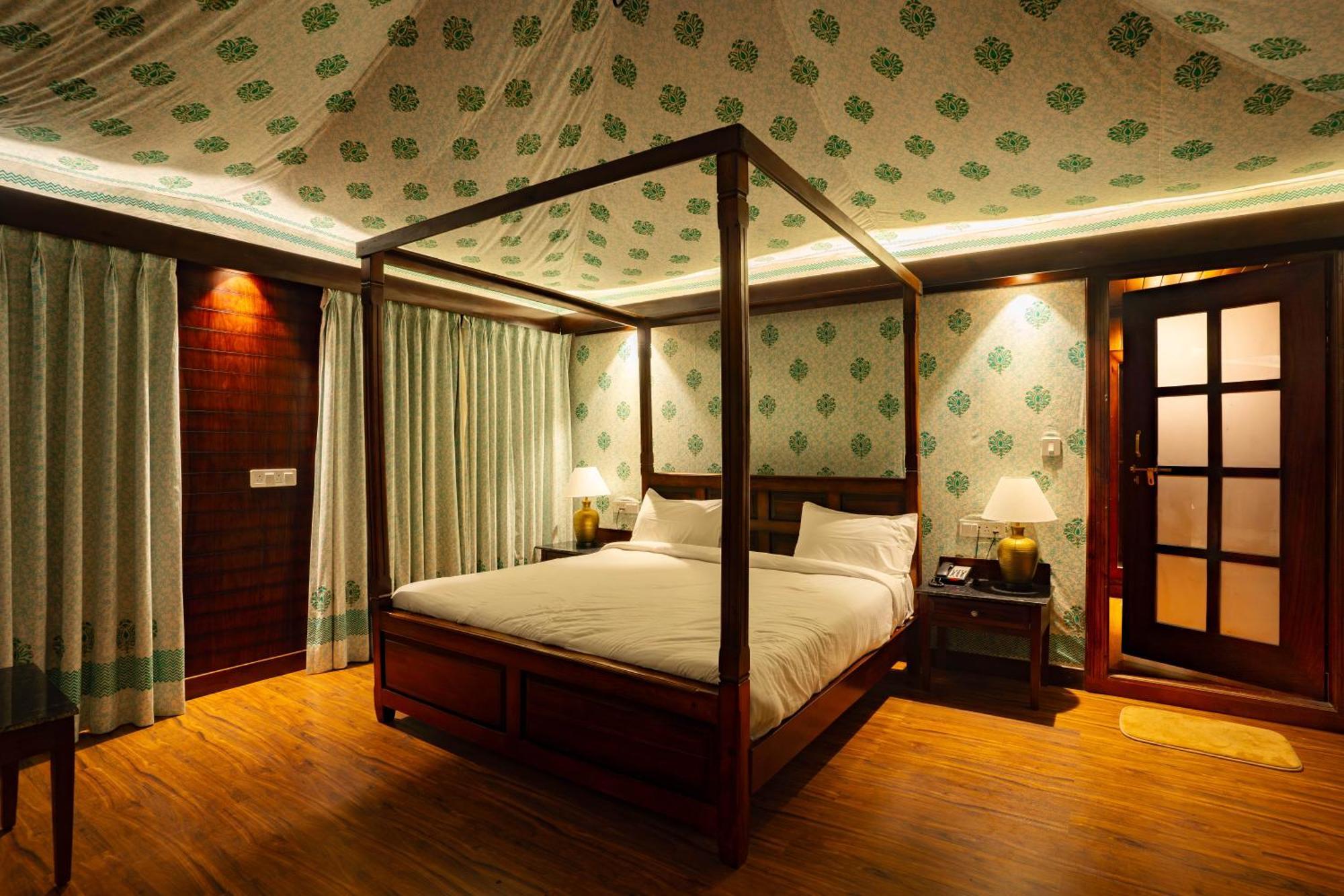 La Nature Hotels & Resorts Sikar Ngoại thất bức ảnh