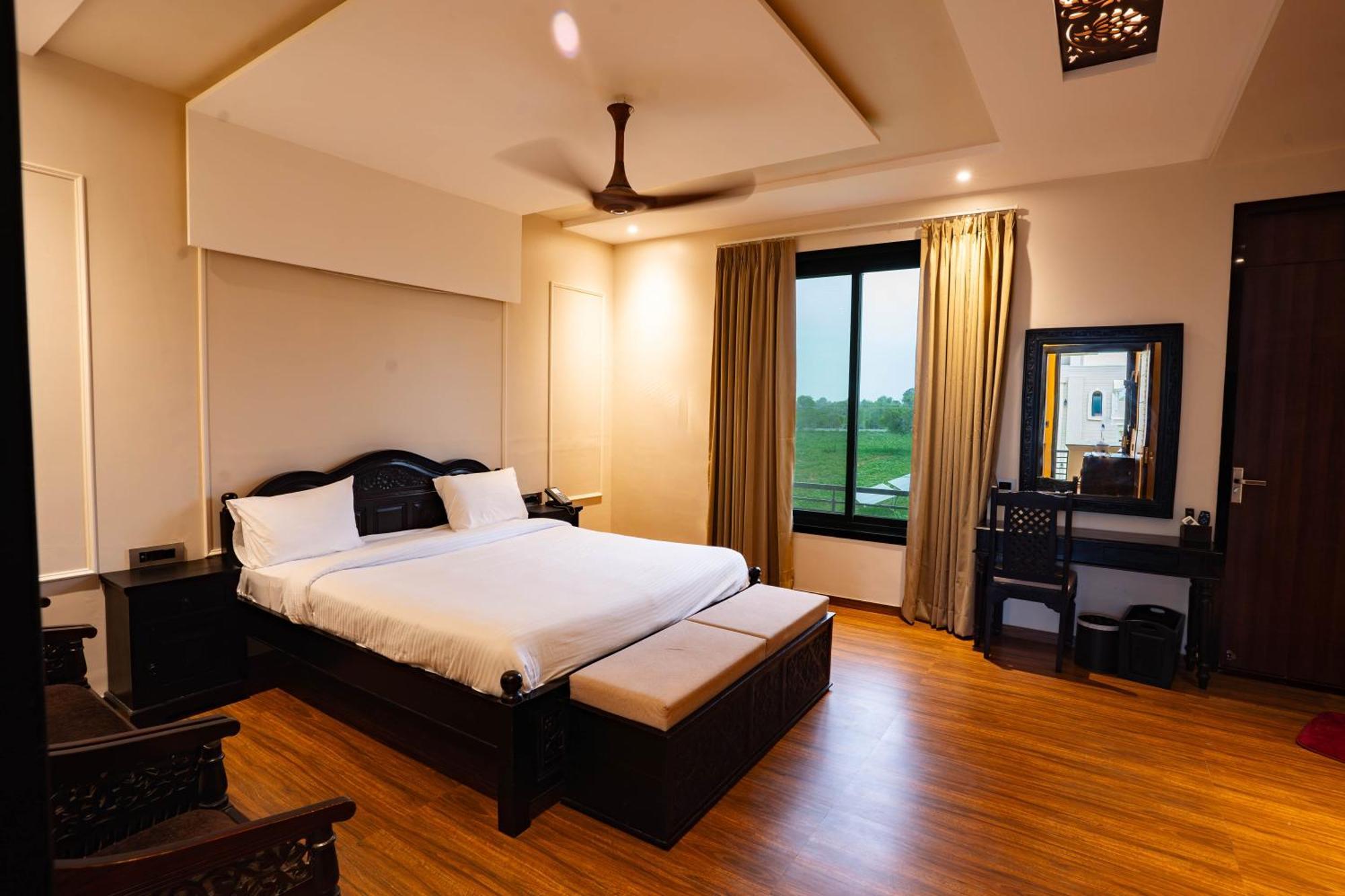 La Nature Hotels & Resorts Sikar Ngoại thất bức ảnh